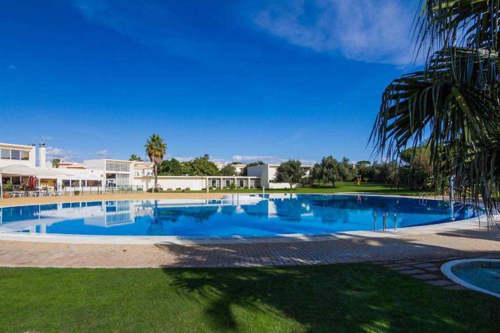 Sunny Apartment Al-Sakia, Quarteira, Vilamoura Экстерьер фото
